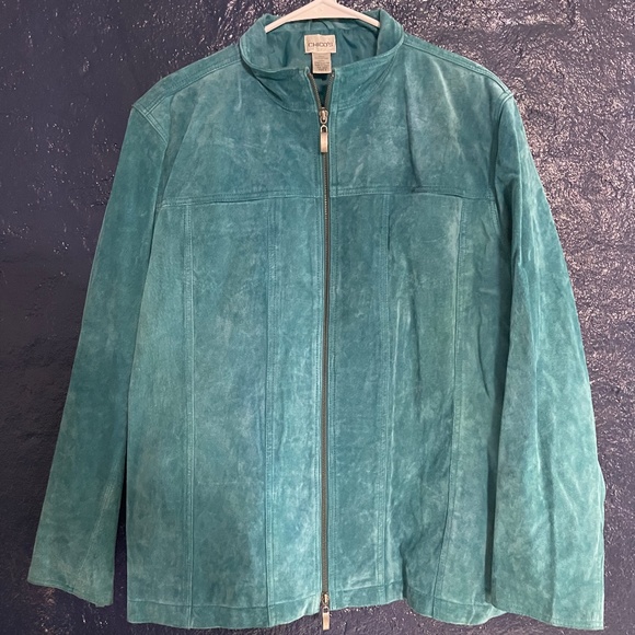 Chicos - Picture 1 of 2